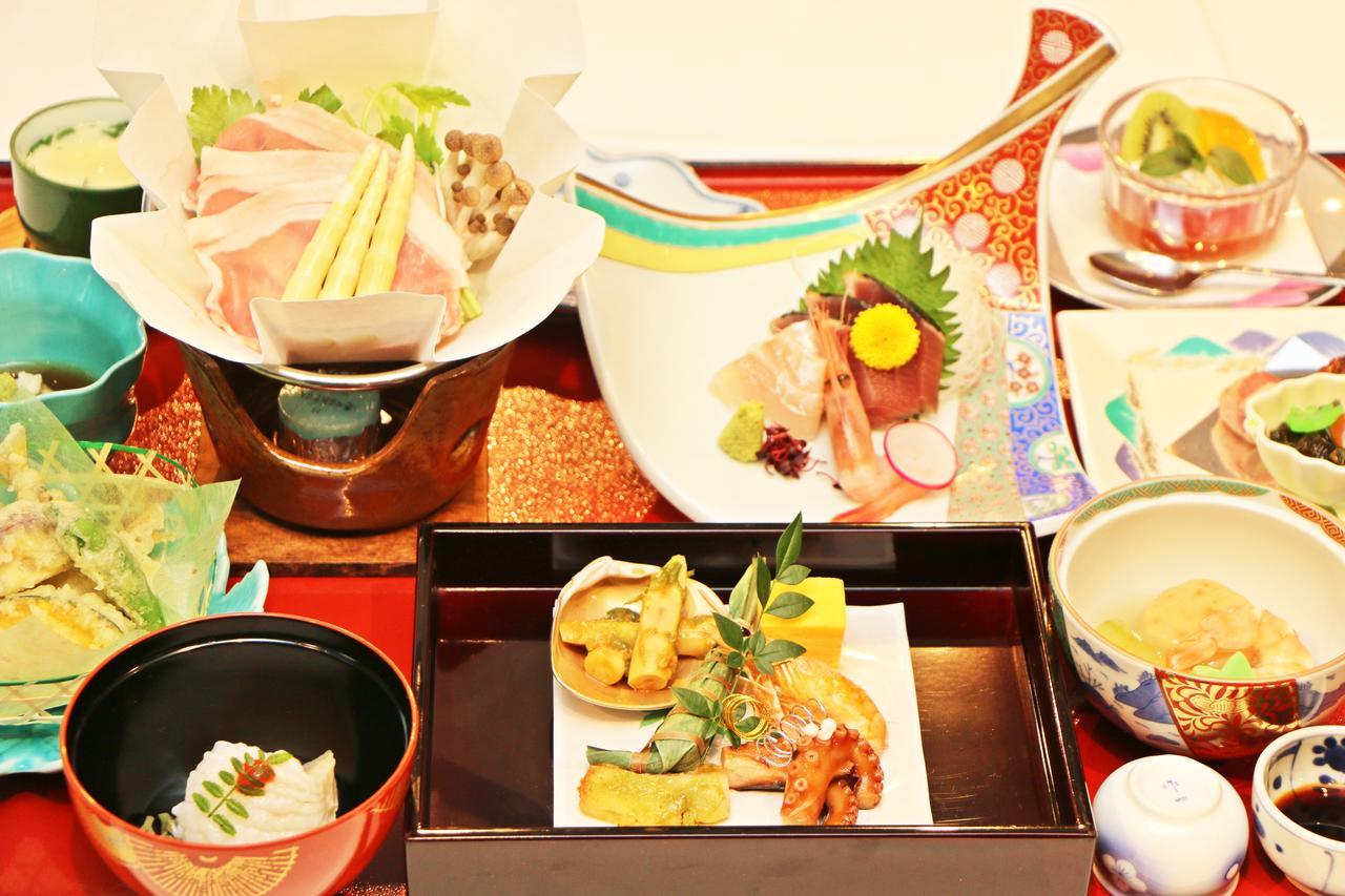 Onsen Yupopo Hotel Semboku Buitenkant foto